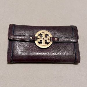 Tory Burch wallet